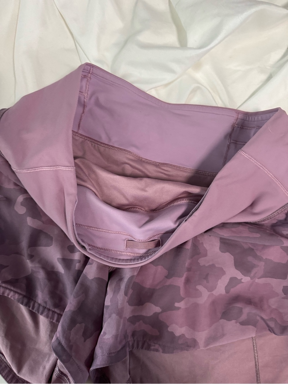 lululemon athletica Mauve Camo High-Rise Running Shorts - Picture 2 of 4